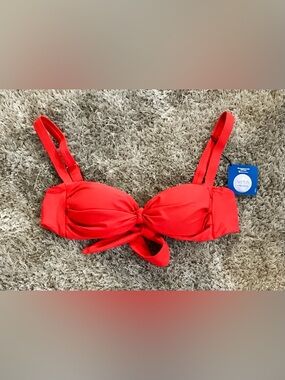 LDLA Los Angeles - Wonderfully Made - Scarlet Red - Center Knot Swimsuit Top 🐦‍🔥